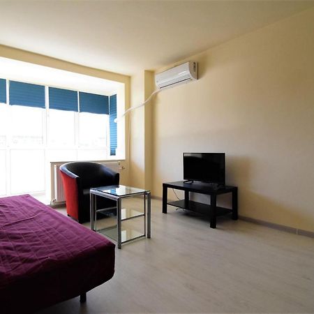 Ferienwohnung Gara De Nord - Resedinta Lui Calin Bukarest Exterior foto