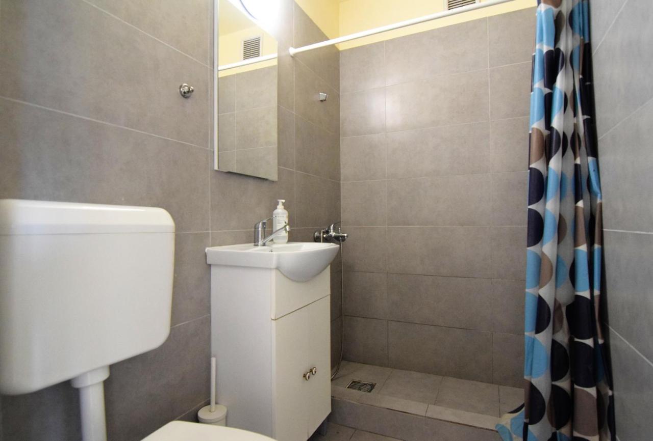 Ferienwohnung Gara De Nord - Resedinta Lui Calin Bukarest Exterior foto